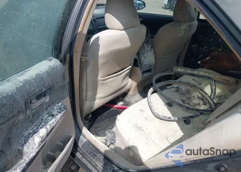 2012 Toyota Camry Le z USA, uszkodzony, nr VIN 4T1BF1FK5CU514845